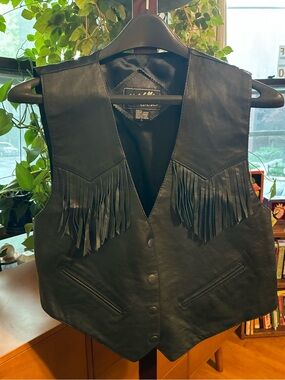 GENUINE LEATHER American Vintage Black Leather Fringe Vest